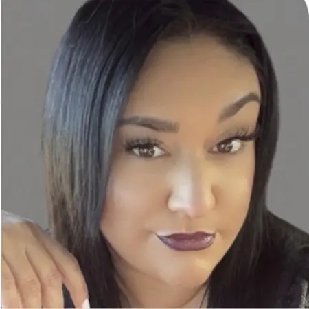 Samantha Ochoa, HR Recruiter and Admin on Influential Women