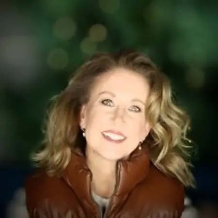 Jennifer Radtke, Adjunct Professor on Influential Women