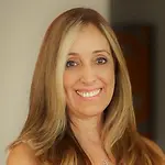 Isabel Gracia, Director of Sales and Marketing on Influential Women