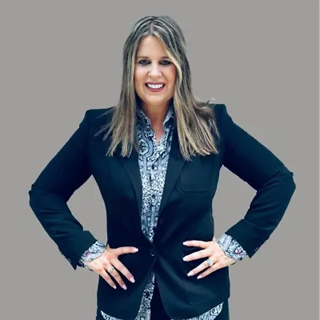 lisa breaux, Regional Director of Sales And Marketing on Influential Women