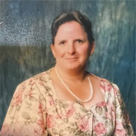 Cheryl Whitehead, Seeking entry-level construction administration roles (office manager, accounts payable/receivable) on Influential Women
