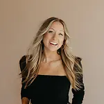 Sara Freitag, Writer & Photographer on Influential Women