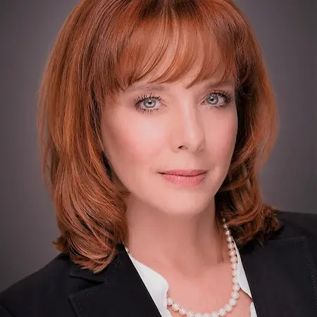 Kimberly R. Carter, Senior Excess and Surplus Lines Broker on Influential Women