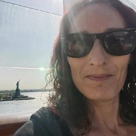 Alyssa Bluth, Supervisor on Influential Women