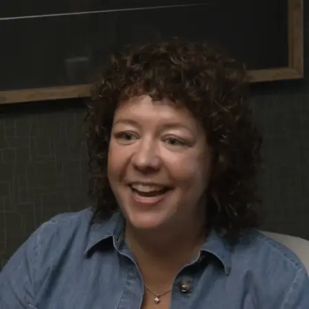 Sarah Lee Sullivan, Counselor, Accountant, Entrepreneur on Influential Women