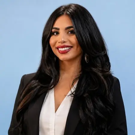Jamiliee Haddad Zamorano, Artist and Entertainment Business Marketing Professional on Influential Women