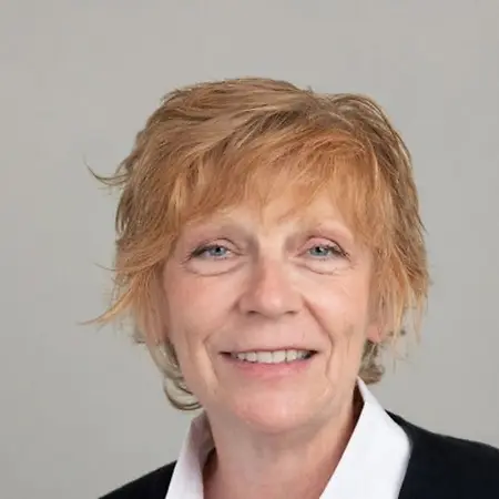 Hannah Nahar, Owner on Influential Women