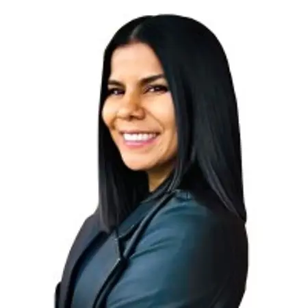 Kristen Pozo, Freelance Environmental Designer on Influential Women