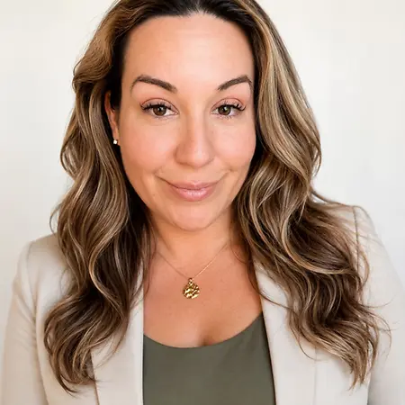 Erica Ruiz, Account Executive on Influential Women