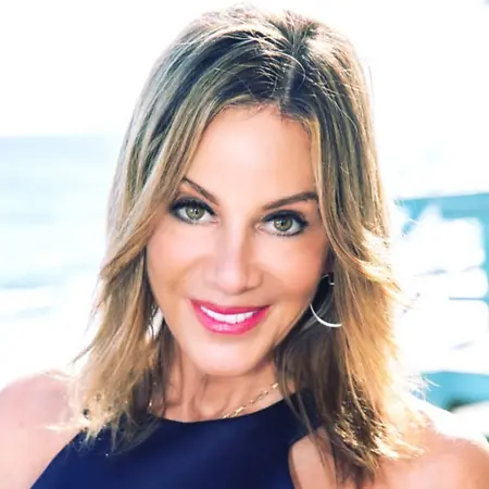 Lisa Goldenthal, CEO & Founder on Influential Women