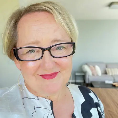 Una Wirkebau, Executive advisor on Influential Women