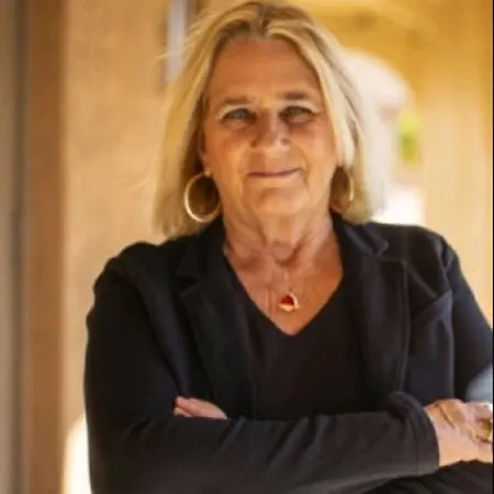 Ruth Johnson, Professional Public Speaker on Influential Women