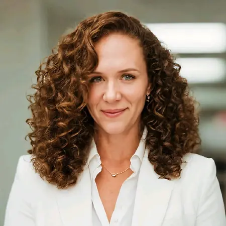 Simona Georgescu, Founder and President on Influential Women