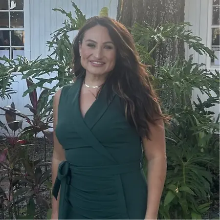 Kayla Figueroa, Senior Program Director / DLP Account Manager on Influential Women