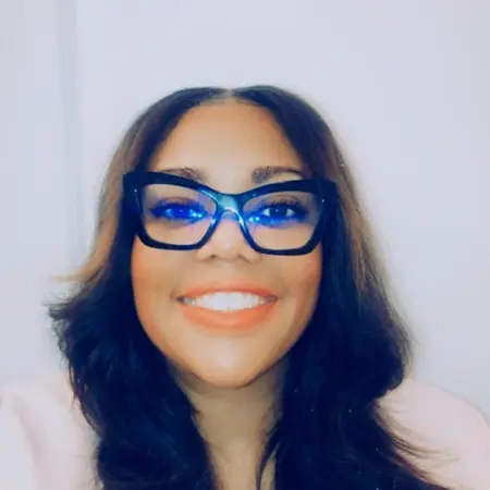 Latisha McNeill, Senior Human Resources Consultant on Influential Women