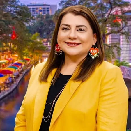 Cynthia DeLaPena, Executive Director of Community Development and Impact on Influential Women