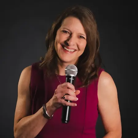 Kristin Salada, Leadership Consultant and Team Facilitator / Conference Emcee on Influential Women