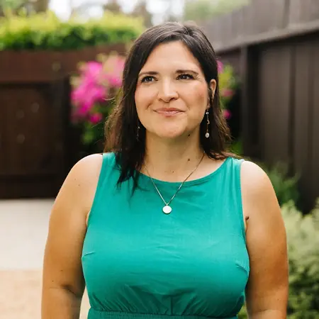 Juliana Matye, Founder / Trauma Informed Coach / Somatic Practitioner on Influential Women