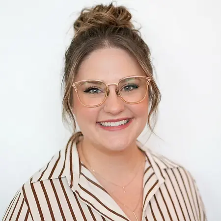 Bri Ewell, Senior Associate Sales Manager on Influential Women