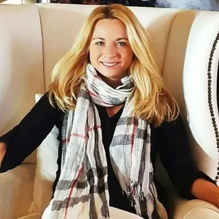 Eva Blaszczynski, Senior Manager, Key Accounts and Member Relations Strategy for the Americas on Influential Women