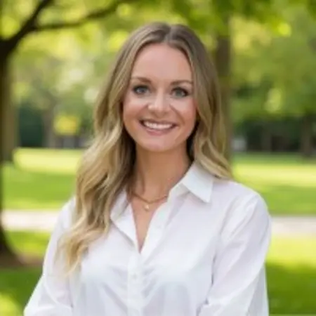 Addie Traywick, Founding Member and Recruiting/Marketing Supervisor at Evergreen Therapeutics on Influential Women