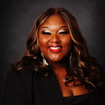 Shayna Moorer, J.D., Lead Clinician Strategist on Influential Women