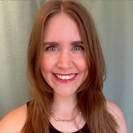 Lizzie Gremminger, Customer Success Manager on Influential Women