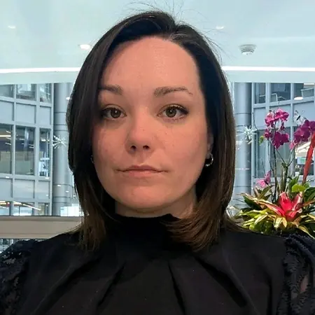 Regina Dernbach, Lead Meetings and Events Specialist (Workplace Experience) on Influential Women