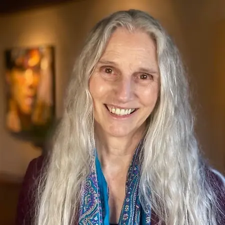 Jaelle Dragomir, Owner / Writer on Influential Women
