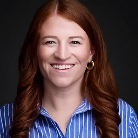 Clare Peyton, Customer Success Lead | Customer Satisfaction, Retention on Influential Women
