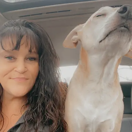Elisha Blair, Licensed Pet Groomer / Owner on Influential Women