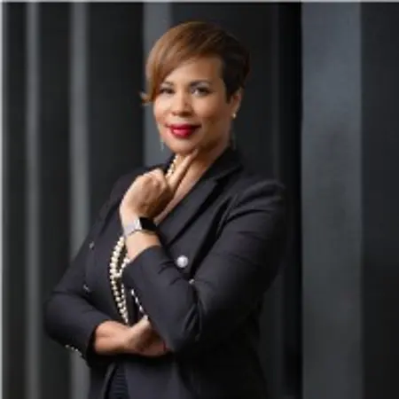 Ayanna Echols, Licensed Commercial Real Estate Advisor on Influential Women