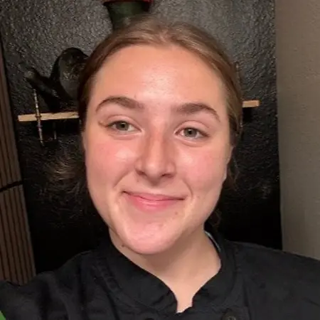 Bella Elaine  Brown, Sous Chef on Influential Women
