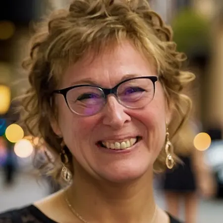 Julie Bassett, Founder and President on Influential Women