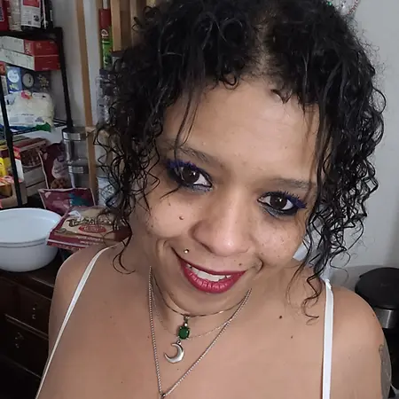 Semieka Bowden, Social Media Professional on Influential Women