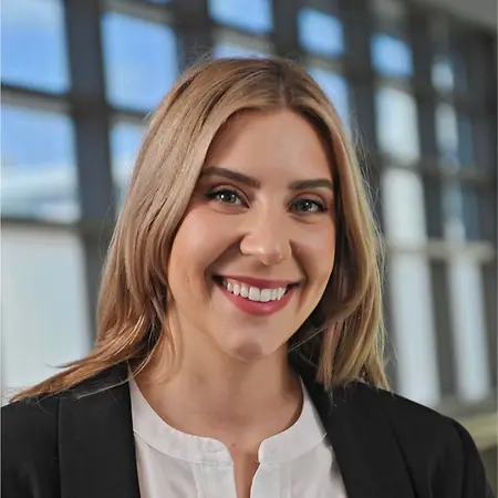 Anna Leckie, Founder / Art Director / Illustrator / UX Strategist on Influential Women