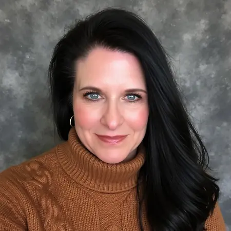 Paige Wilson, SLA Program Director of Operations on Influential Women