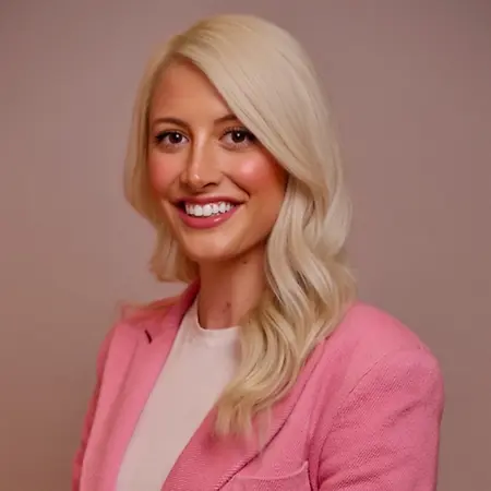 Jenna Kovalsky, Executive Assistant to Chief Executive Officer & Founder of Crosby Resource Capital on Influential Women