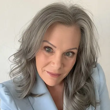 Theresa Braeuer, M.B.A., Senior Manager of Learning and Development on Influential Women