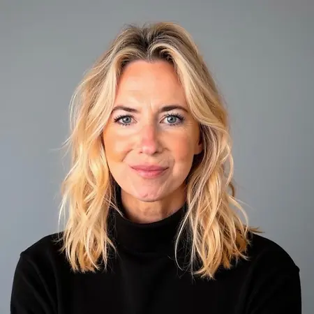 Lindsey Levak, Founder and Owner, Luxury Travel Advisor on Influential Women