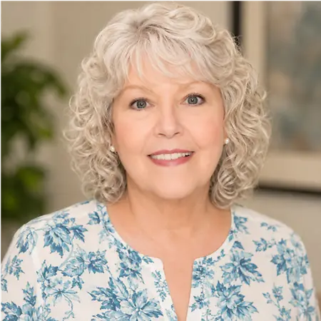 Shelly Trent, SPHR, SHRM-SCP, CAE, CMCS, CDF, JCDC, JCTC, Career Coach / Speaker / Writer / HR Professional on Influential Women