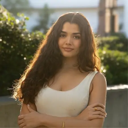 Jennifer Barajas, Social psychologist candidate on Influential Women
