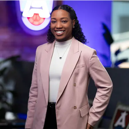 Jayla Middlebrooks, Retail Manager on Influential Women