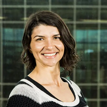 Julia Velicev, Data Engineer III on Influential Women