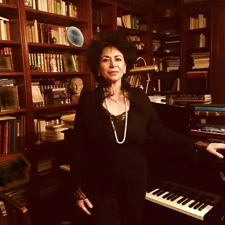 Annie Pirmoradi, Founder, President on Influential Women