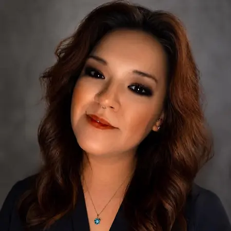 Sarah Zepeda, Senior Facilities Specialist on Influential Women