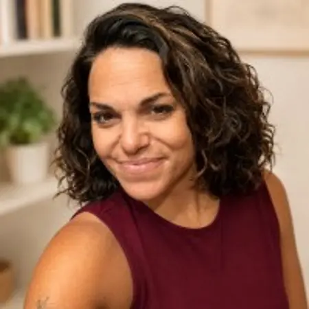 Kelly Addeo, Founder of Achieve Three, Homeschool Consultant, Curriculum Specialist, K-8 Academic Support on Influential Women