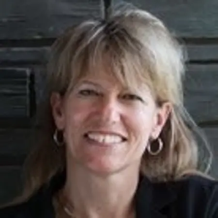 Katherine McQuade, Leadership Development & Workforce Capability Consultant on Influential Women