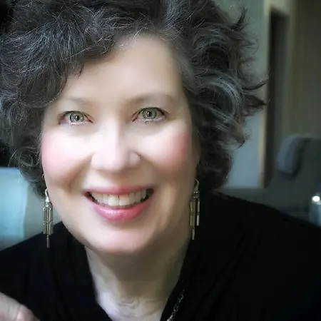 Peg Luke, Creative Artist on Influential Women