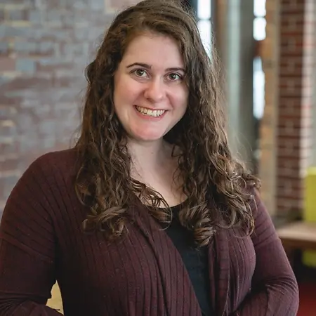 Tara Maloney, LSW, Therapeutic Life Coach on Influential Women